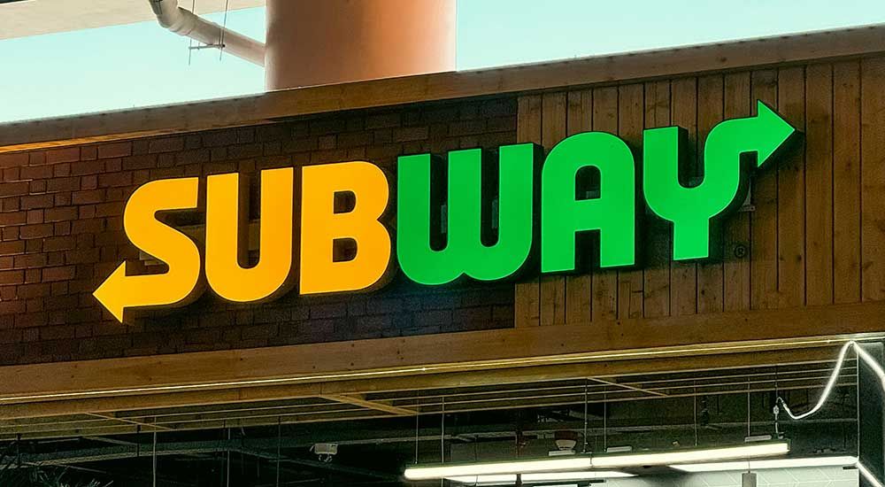 Can (and How Might) Walmart Take a Bite Out of DoorDash and Uber Eats’ Market Share as it Partners With Subway?